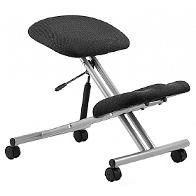 Dynamic Kneeling Chairs