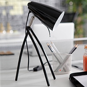 Fluo Tripod Office Desk Lamp