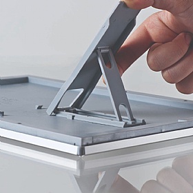 BusyGrip Snap Certificate Frames