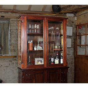 La Roque Mahogany Solid Wood Hutch
