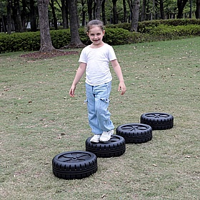 Tyre Outdoor Challenge Small Set