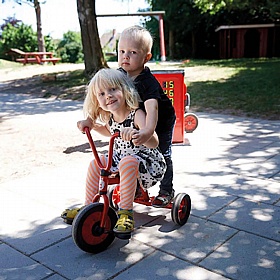 Winther Mini Viking Tricycle with Plate - School Furniture