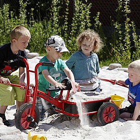 Winther Viking Truck - School Furniture