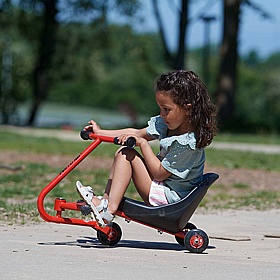 Winther Viking Challenge Hand Twister - School Furniture