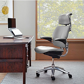Humanscale Freedom Headrest Fabric Task Chair - Office Chairs