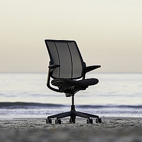 Humanscale Diffrient SmartOcean Mesh and Fabric Task Chair